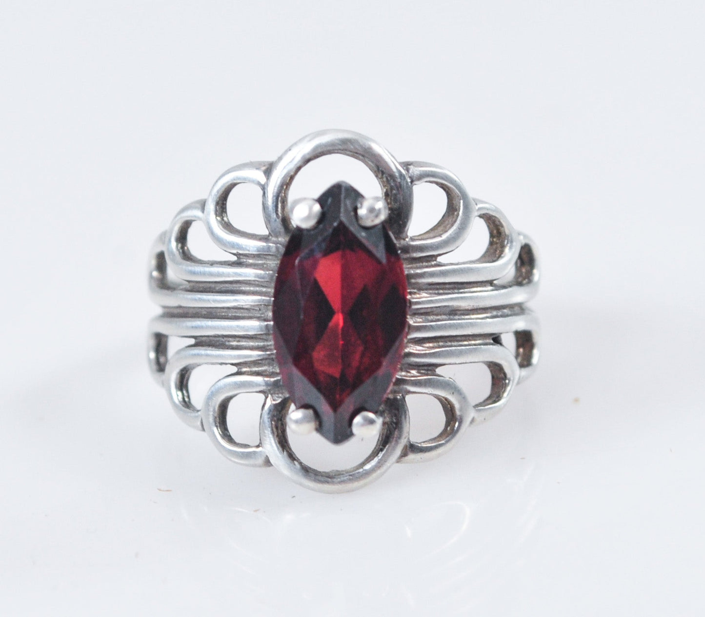 CJC 925 Sterling Silver Garnet Ring