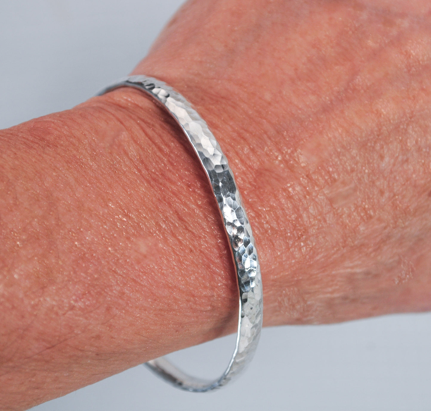 925 Sterling Silver Hammered Bangle Bracelet