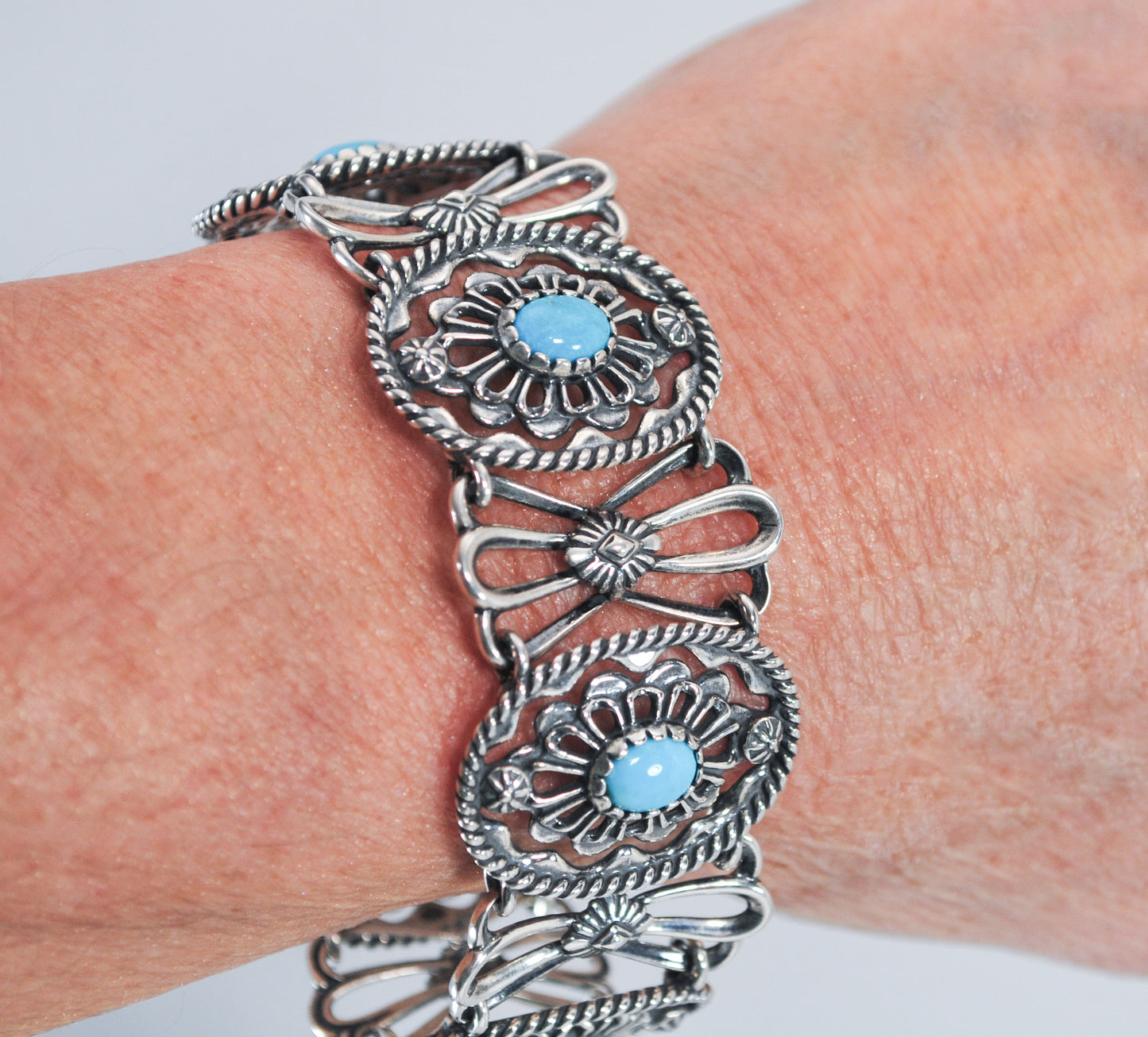 Carolyn Pollack Relios Sterling Silver Turquoise Concho Bracelet