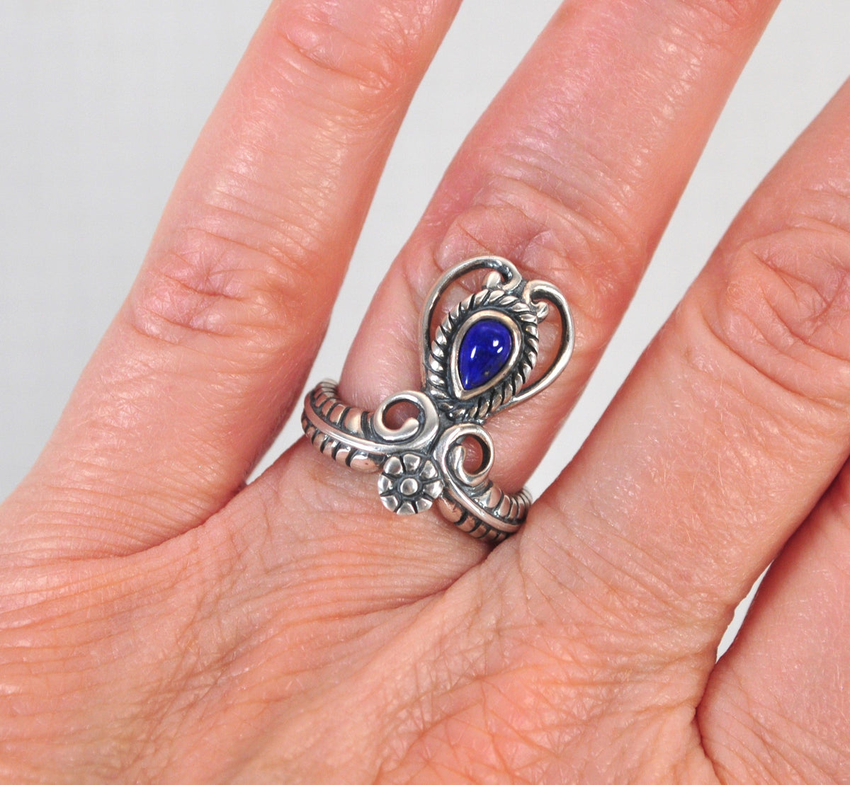 Relios Silver Rings Relios Carolyn Pollack Sterling Silver Lapis Ring – silvervintagejewelry