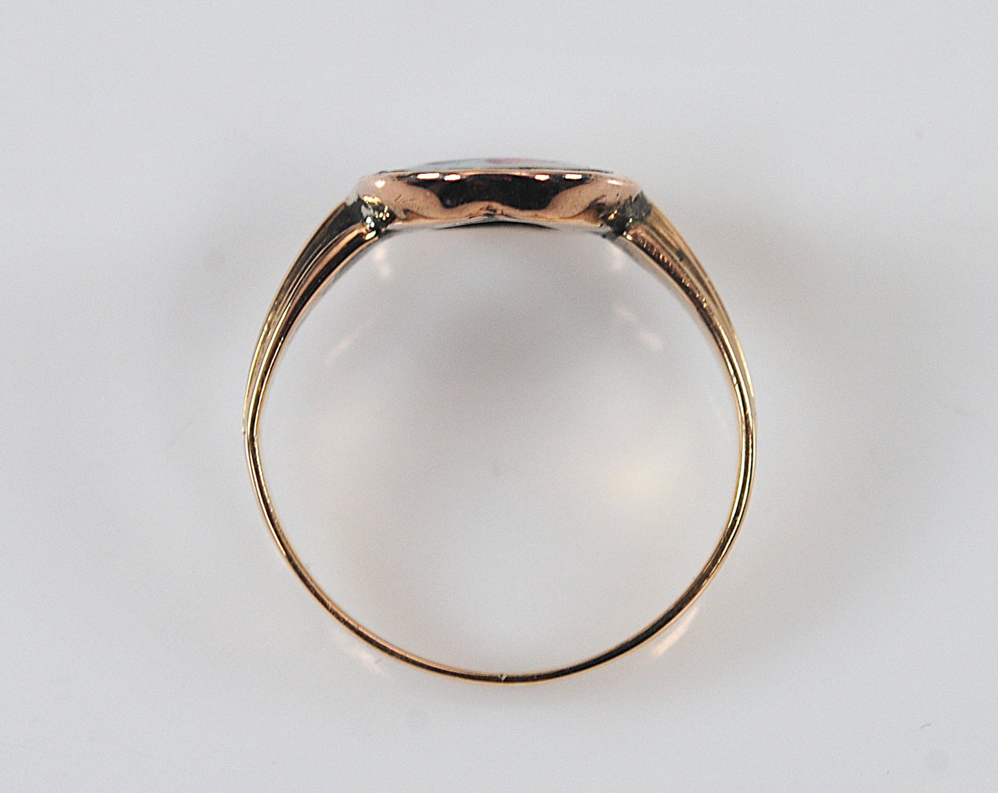 As is - Antique 10K Gold Painted Porcelain Ring