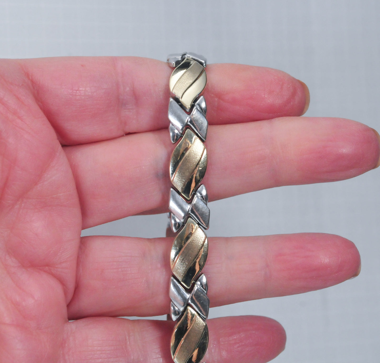 As is - AU Turkey 925 Sterling Silver and Gold Filled Hugs and Kisses Bracelet