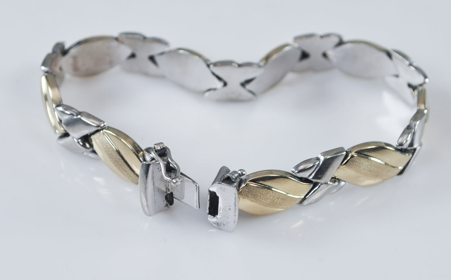 As is - AU Turkey 925 Sterling Silver and Gold Filled Hugs and Kisses Bracelet