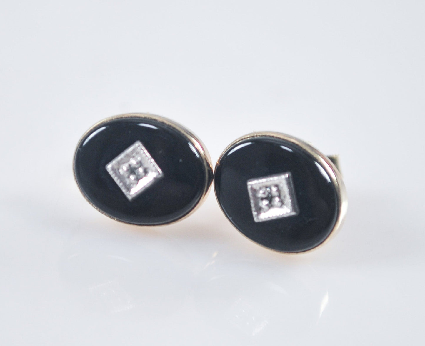 Vintage Van Dell Gold Filled Stud Earrings