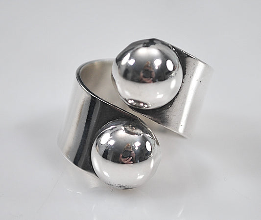 925 Mexico Sterling Silver Bypass Ball Ring