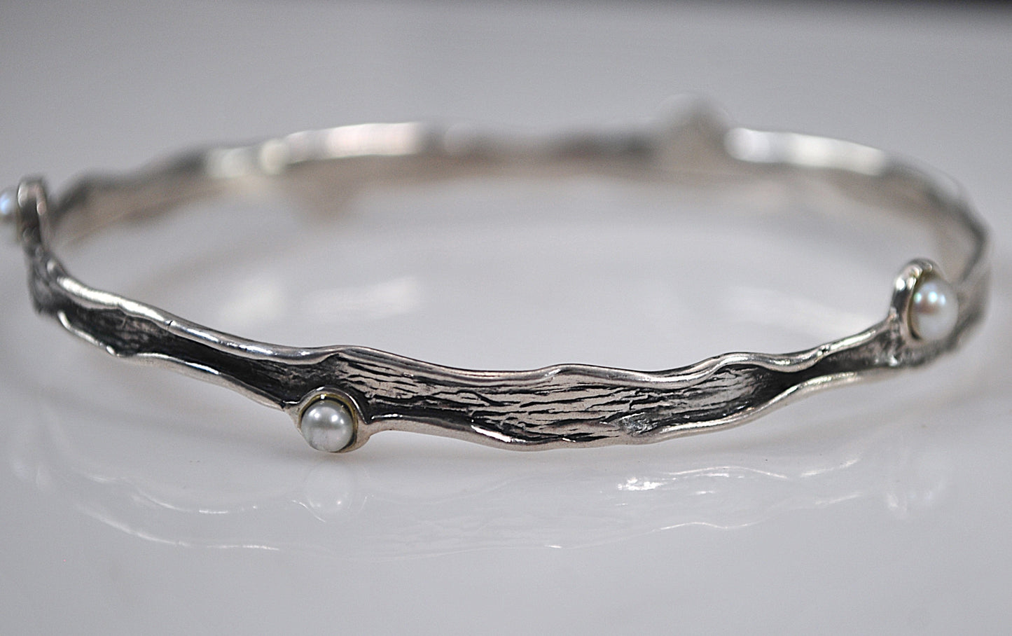 PZ 925 Sterling Silver Pearl Bangle Bracelet