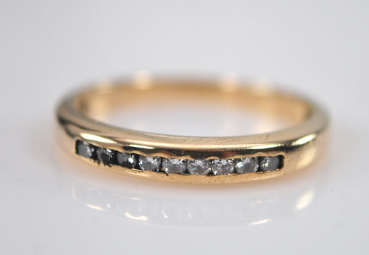 Vintage 14K Gold Diamond Band Ring