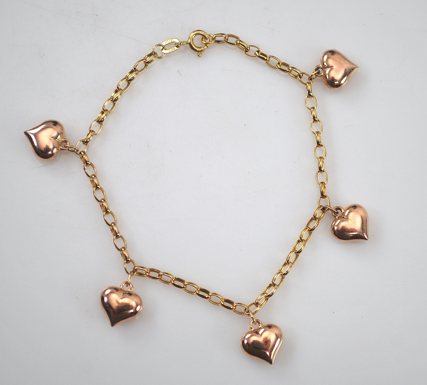 Italy 14K Gold Heart Charm Bracelet