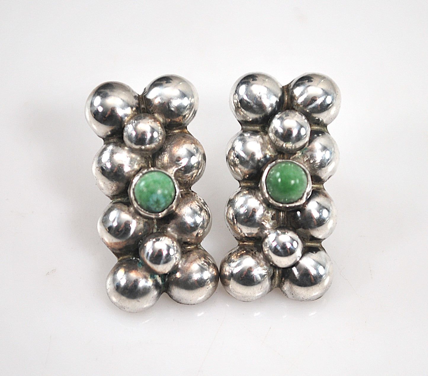 Vintage Southwestern Sterling Silver Turquoise Screw Back Earrings