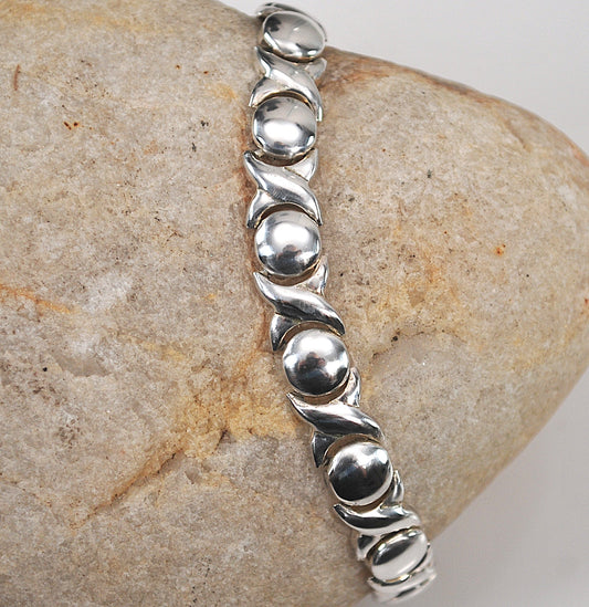 Sterling Silver Hugs and Kisses Bracelet