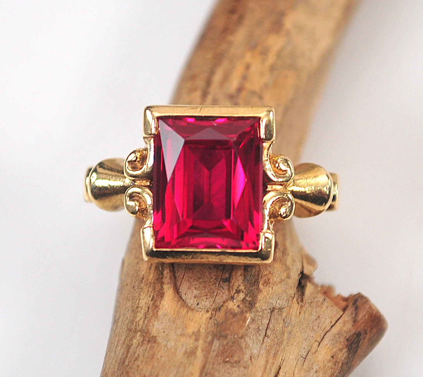Vintage 10K Gold Emerald Cut Ring
