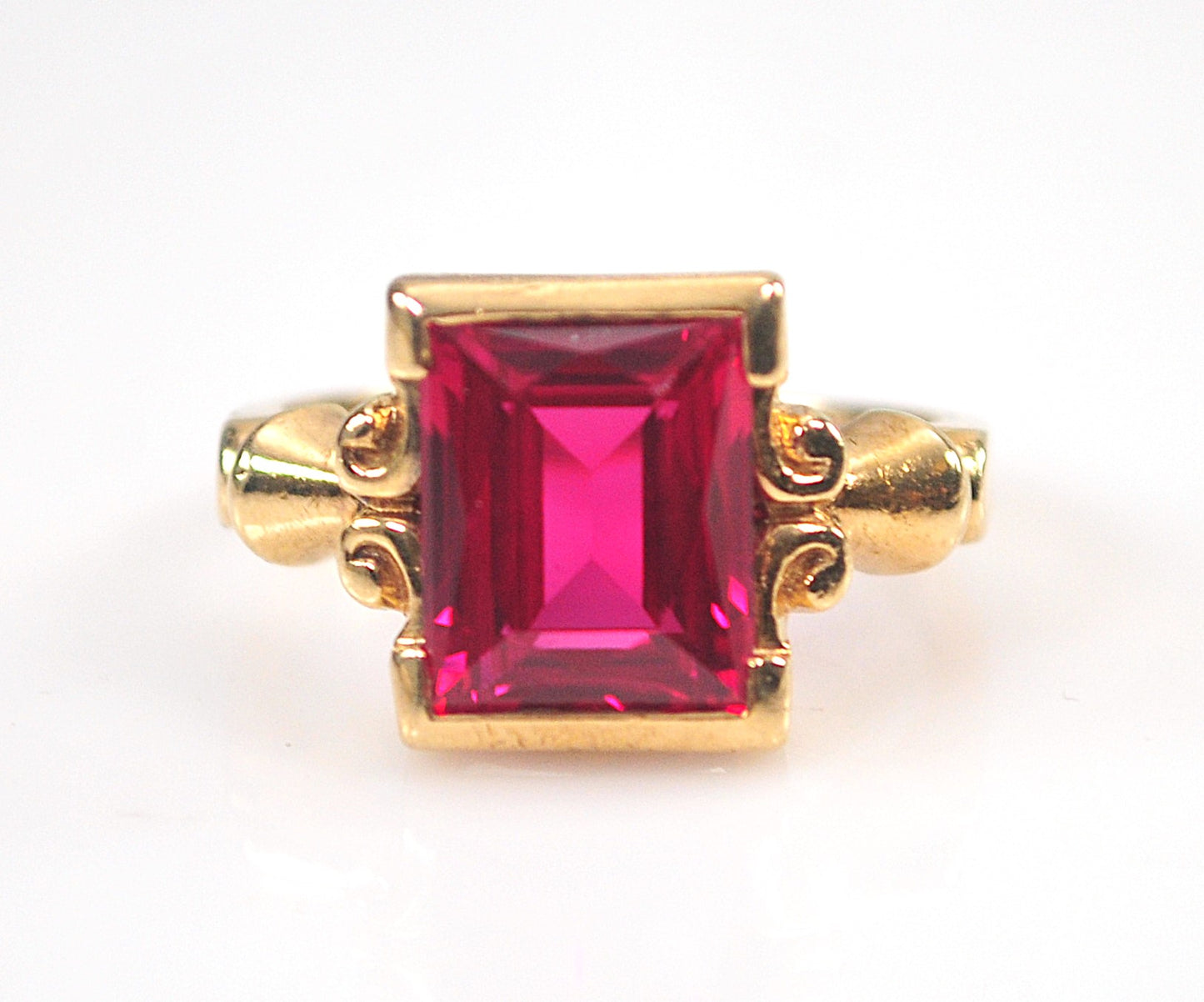 Vintage 10K Gold Emerald Cut Ring