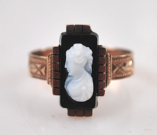 Antique Victorian Gold Hardstone Cameo Ring