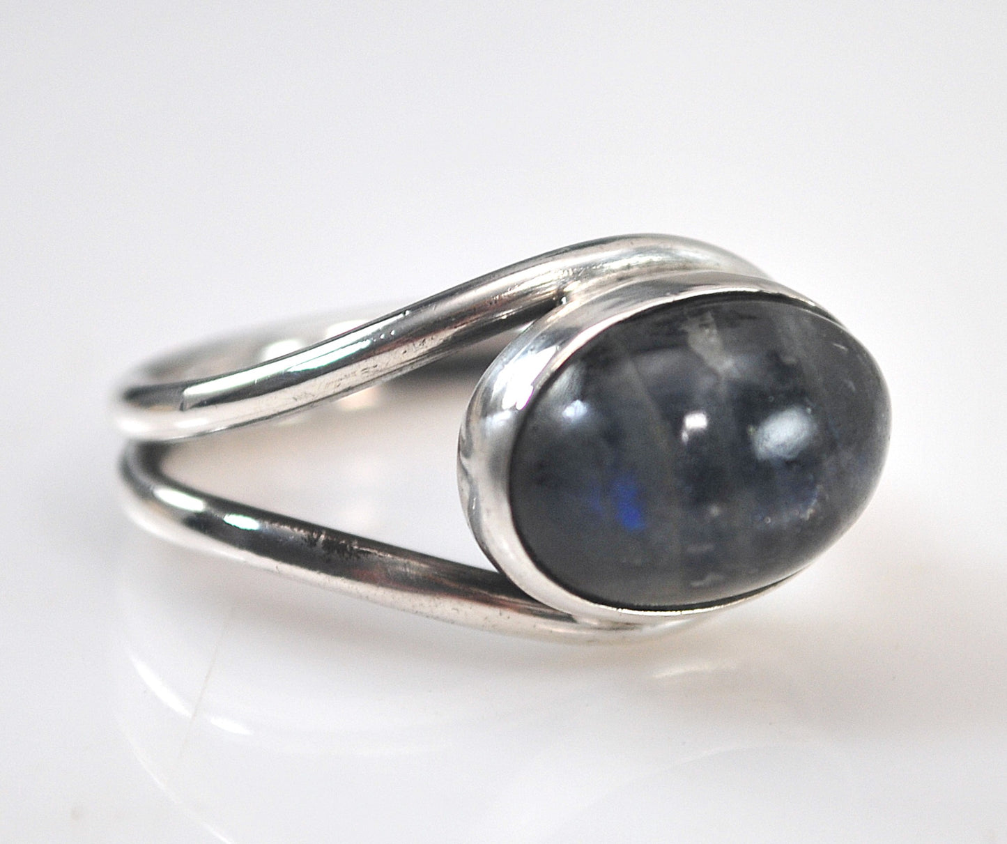 Labradorite Sterling Silver Ring