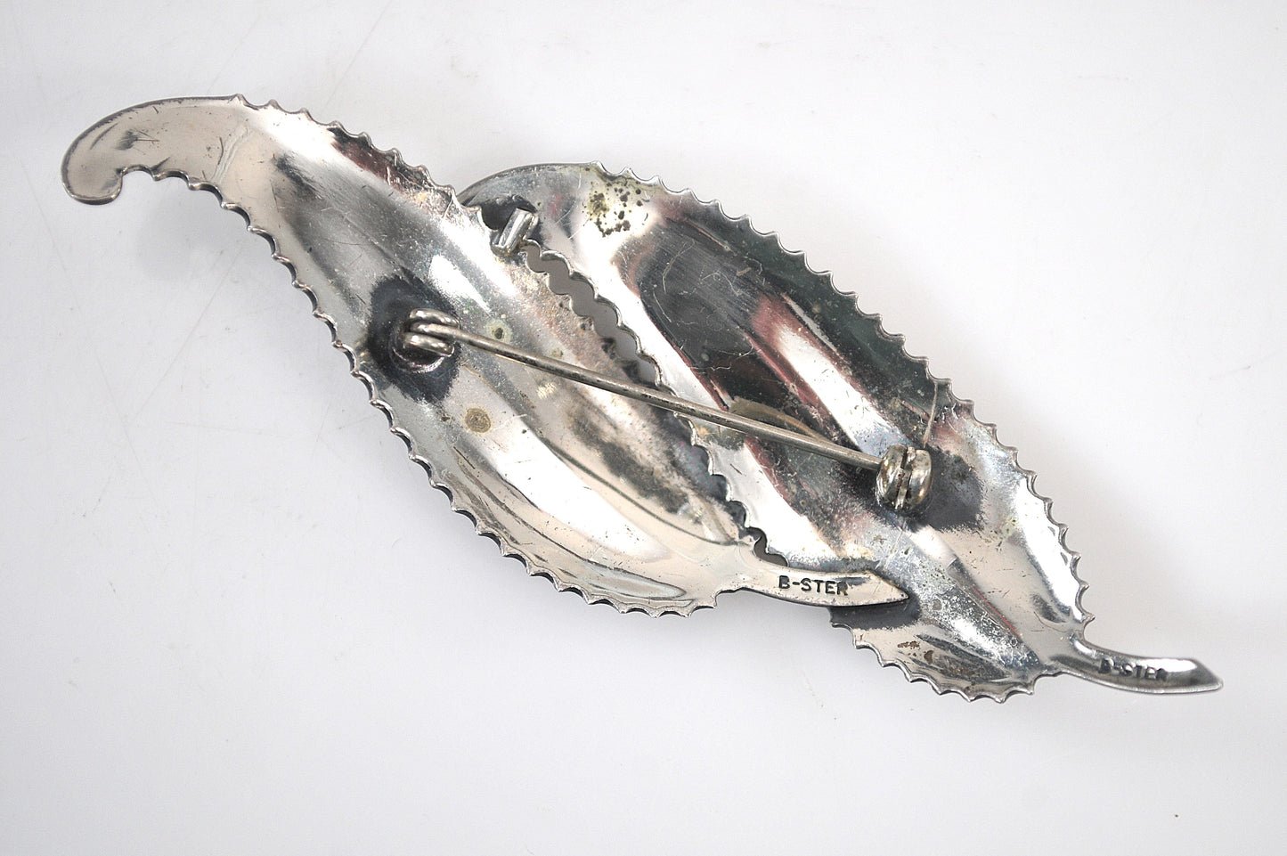 Beau Sterling Silver Leaf Brooch