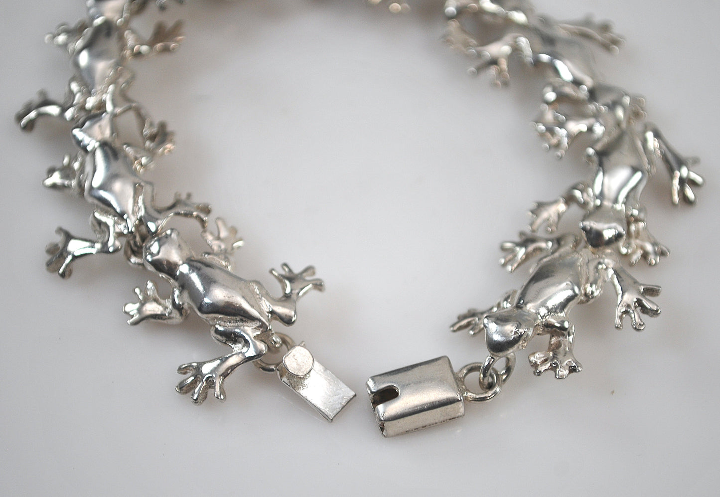 Sterling Silver Frog Link Bracelet