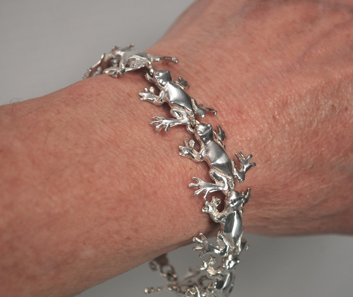 Sterling Silver Frog Link Bracelet