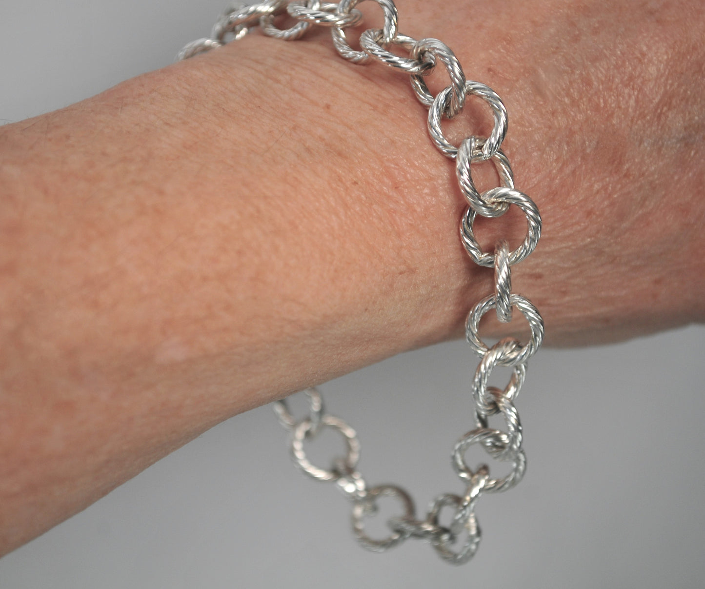 Signed 925 Sterling Silver Rolo Toggle Bracelet