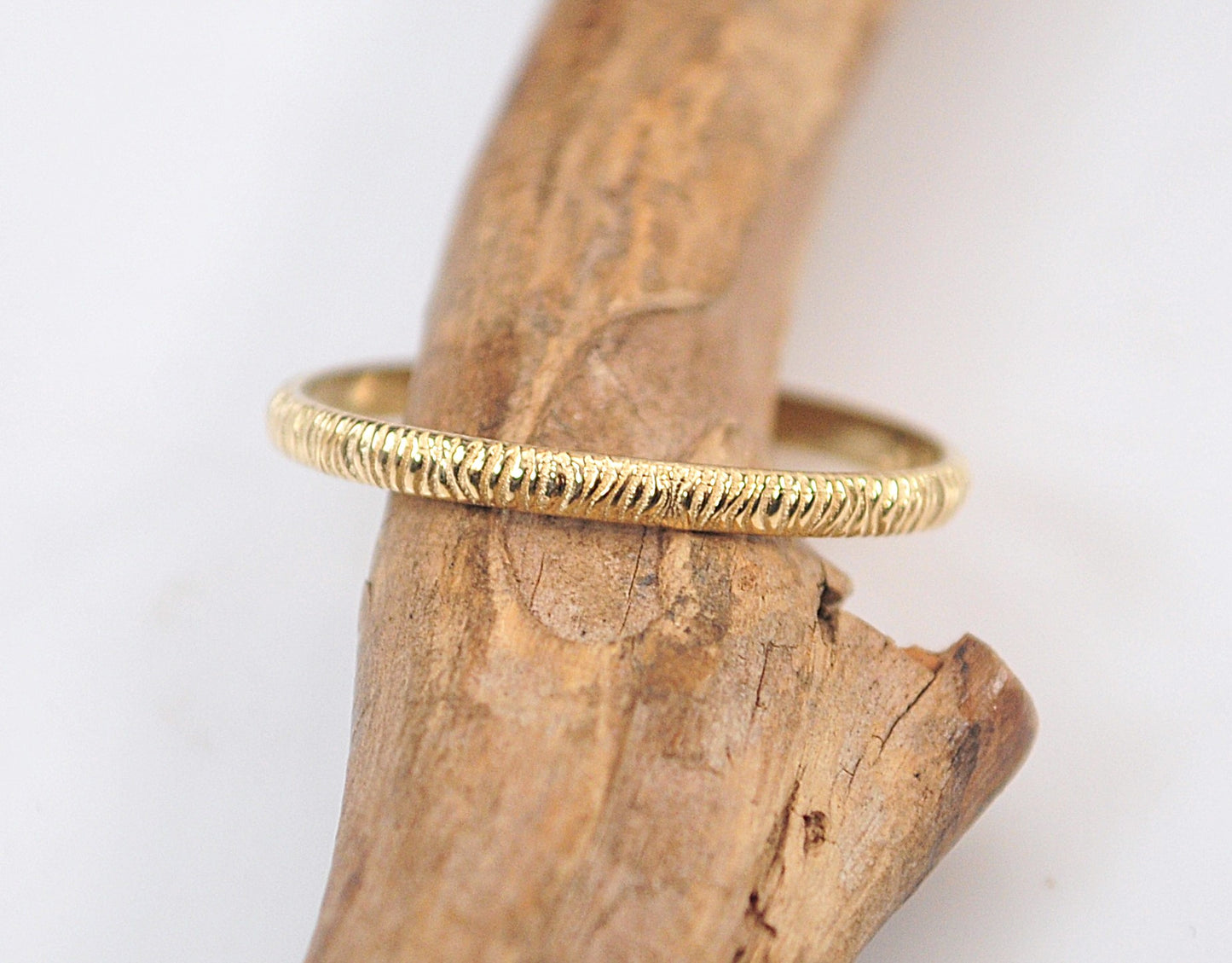 Single Signed 14K Gold Ribbed Stacking Ring