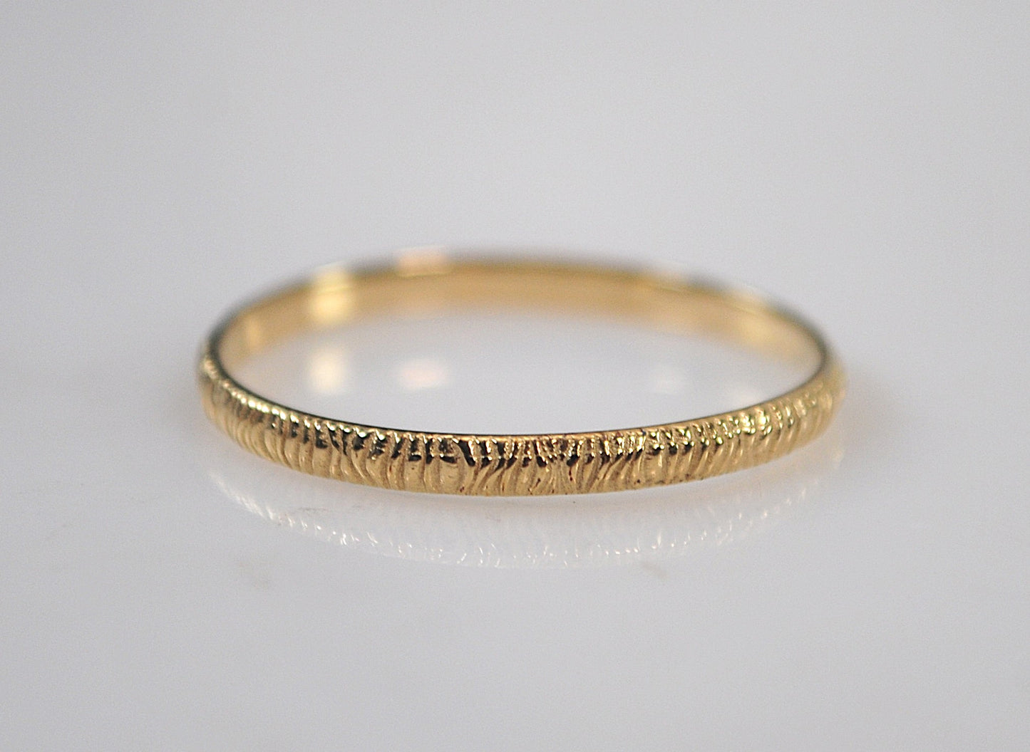 Single Signed 14K Gold Ribbed Stacking Ring