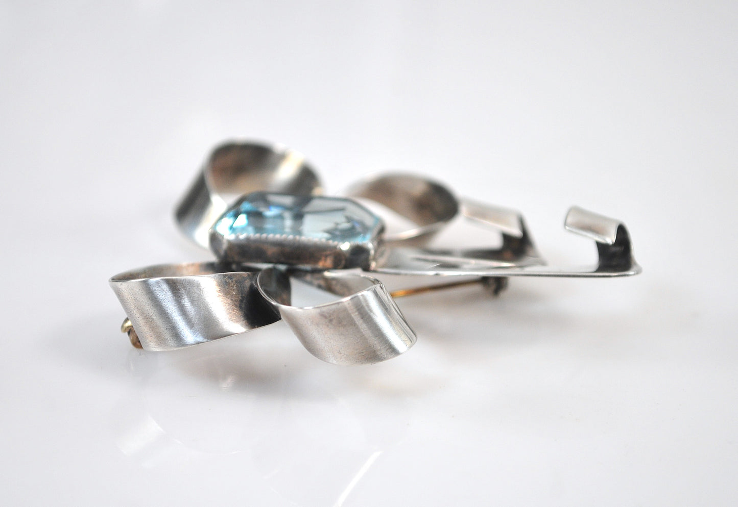 Vintage Sterling Silver Bow Brooch