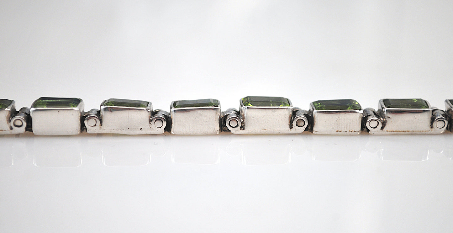 Sterling Silver Peridot Link Tennis Bracelet