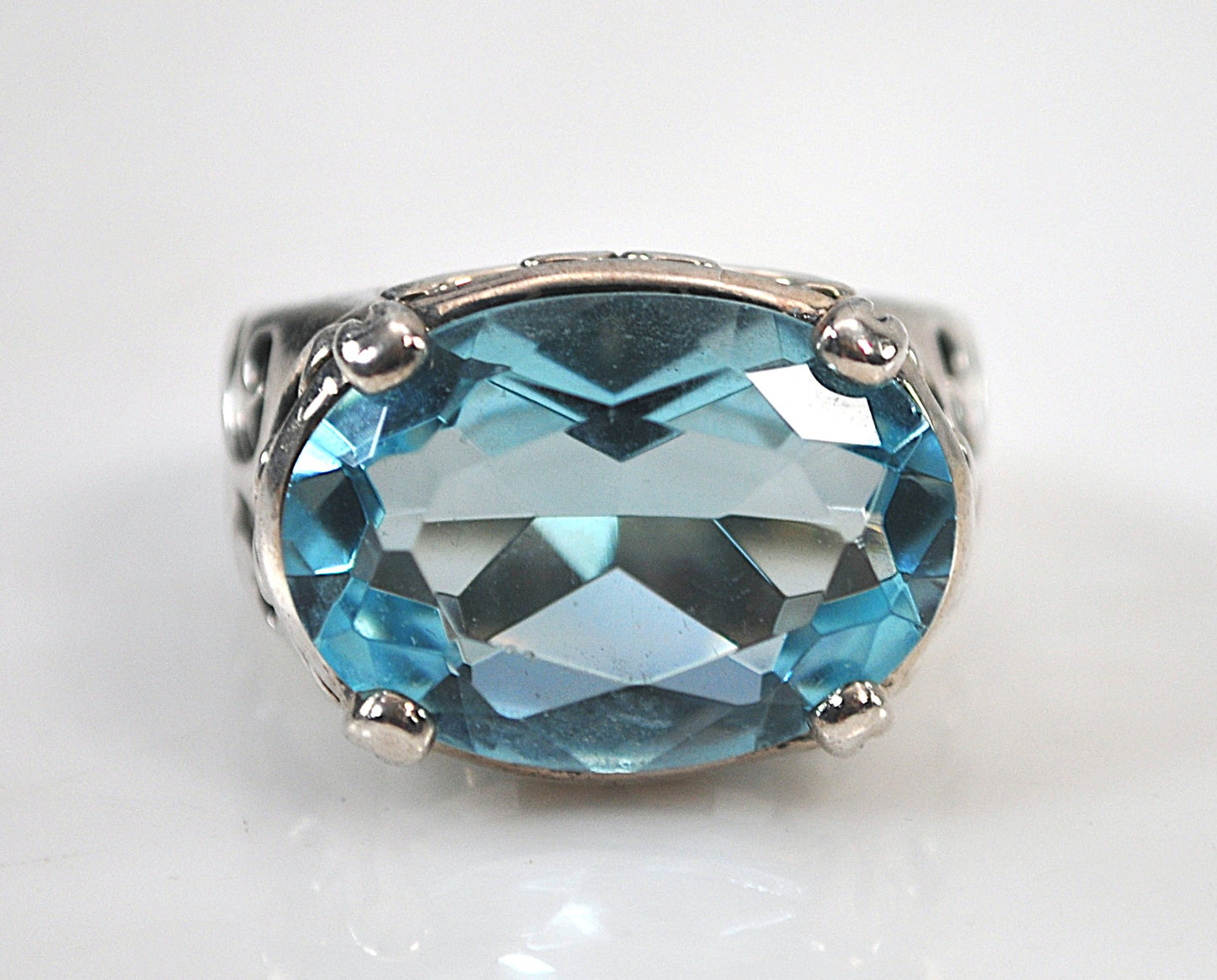 Silpada Sterling Silver Blue Cove Ring