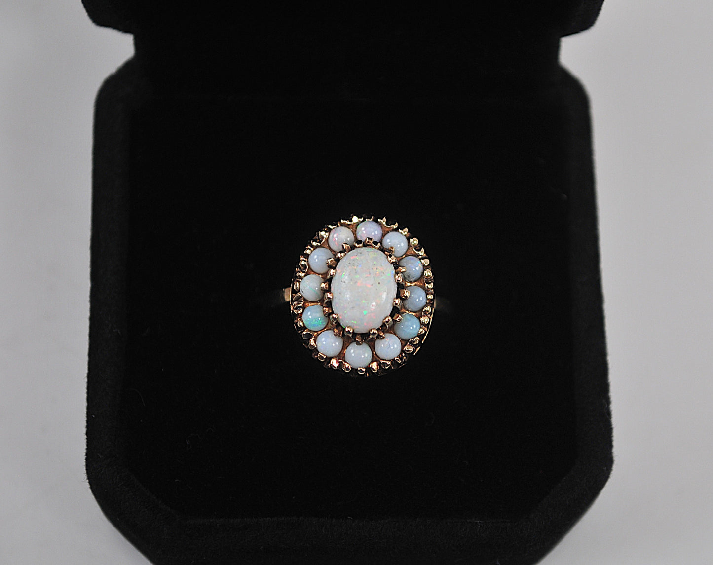 Antique 10K Gold Opal Ring