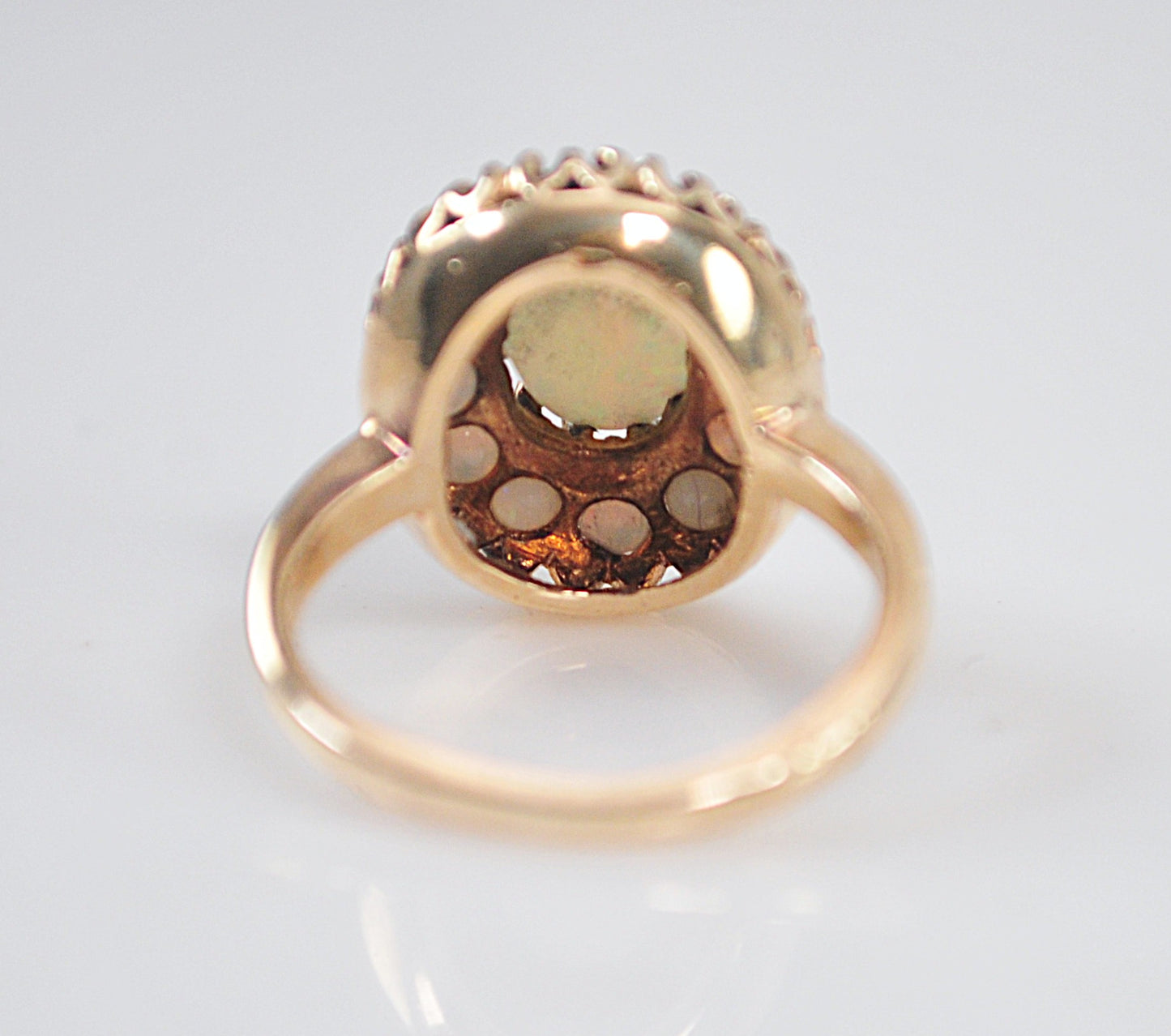 Antique 10K Gold Opal Ring