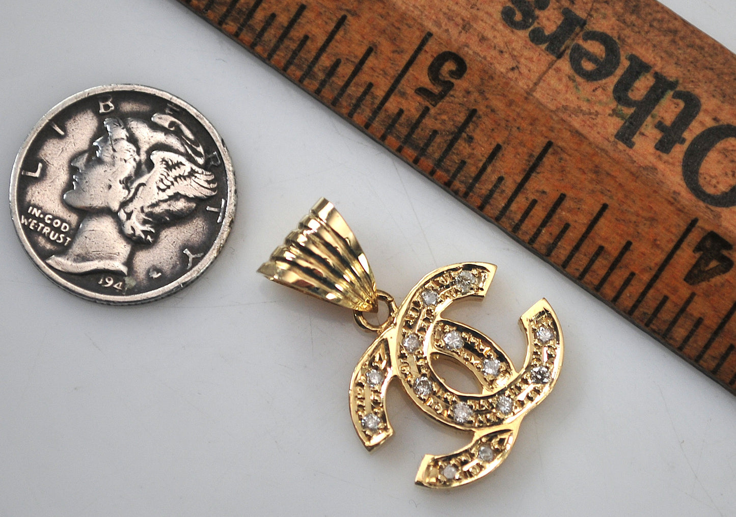 Vintage 14K Gold Diamond Pendant