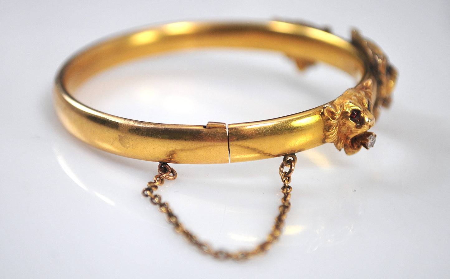 Antique Gold Diamond Ruby Lion Head Bangle Bracelet