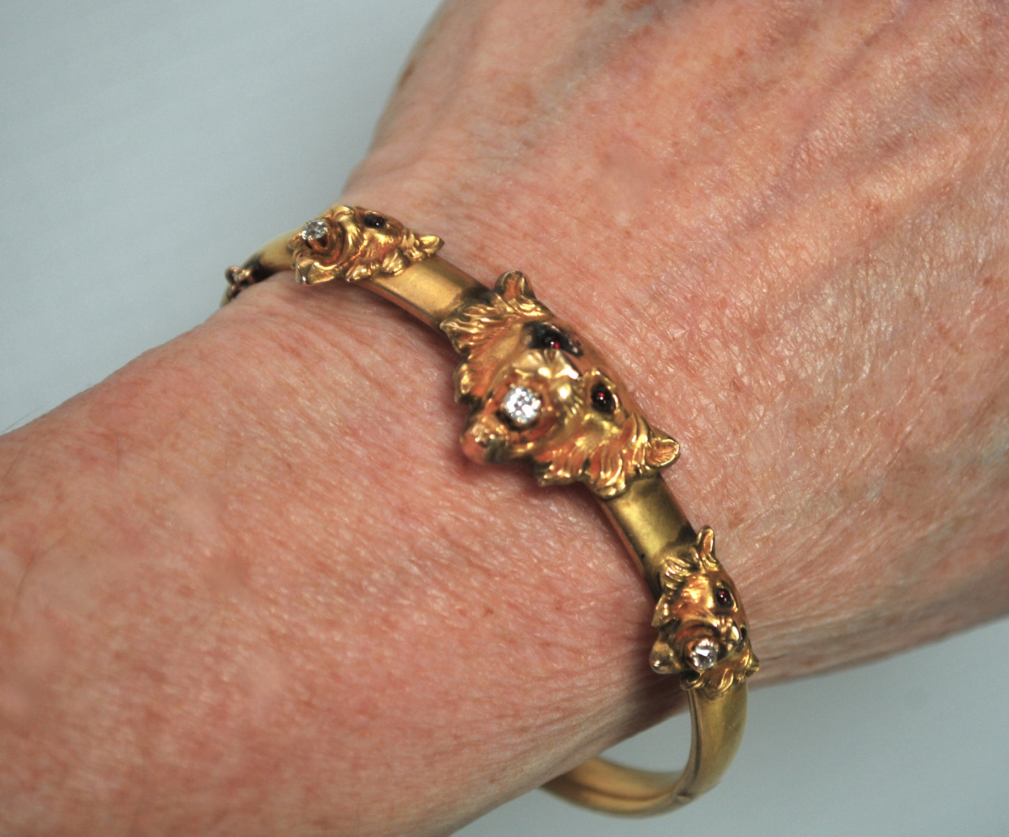 Antique Gold Diamond Ruby Lion Head Bangle Bracelet