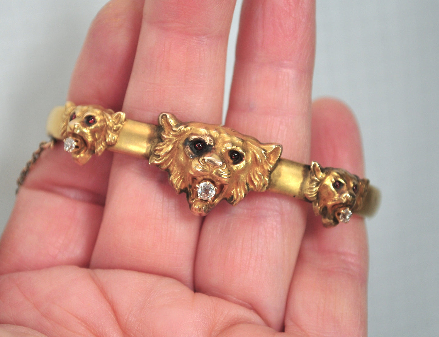 Antique Gold Diamond Ruby Lion Head Bangle Bracelet