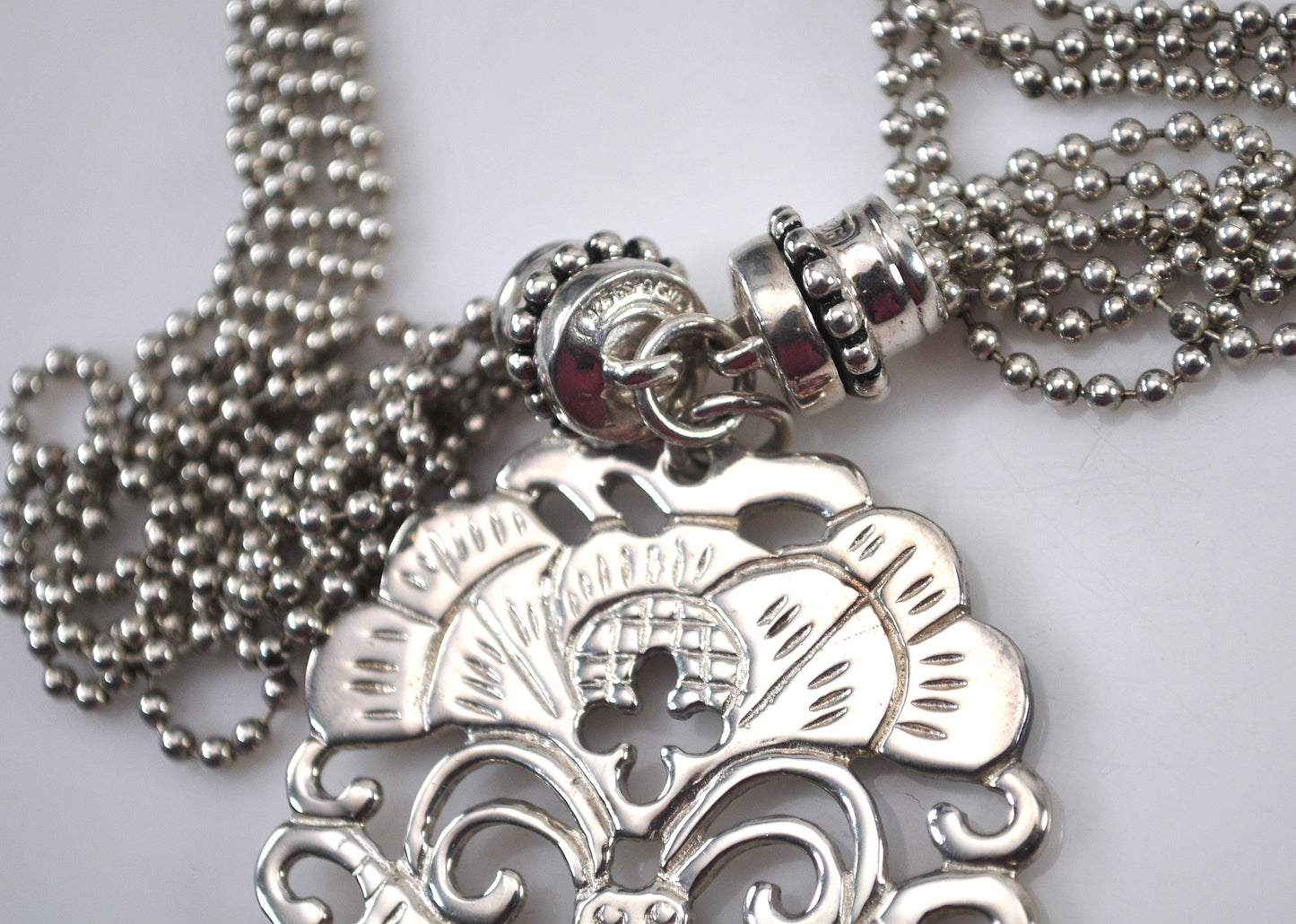 Espo Sig 925 Floating Bead Snap Necklace