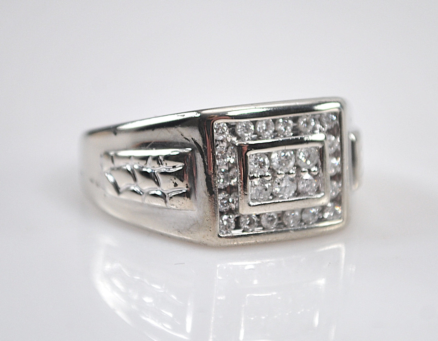 10K Gold Men's Diamond Ring