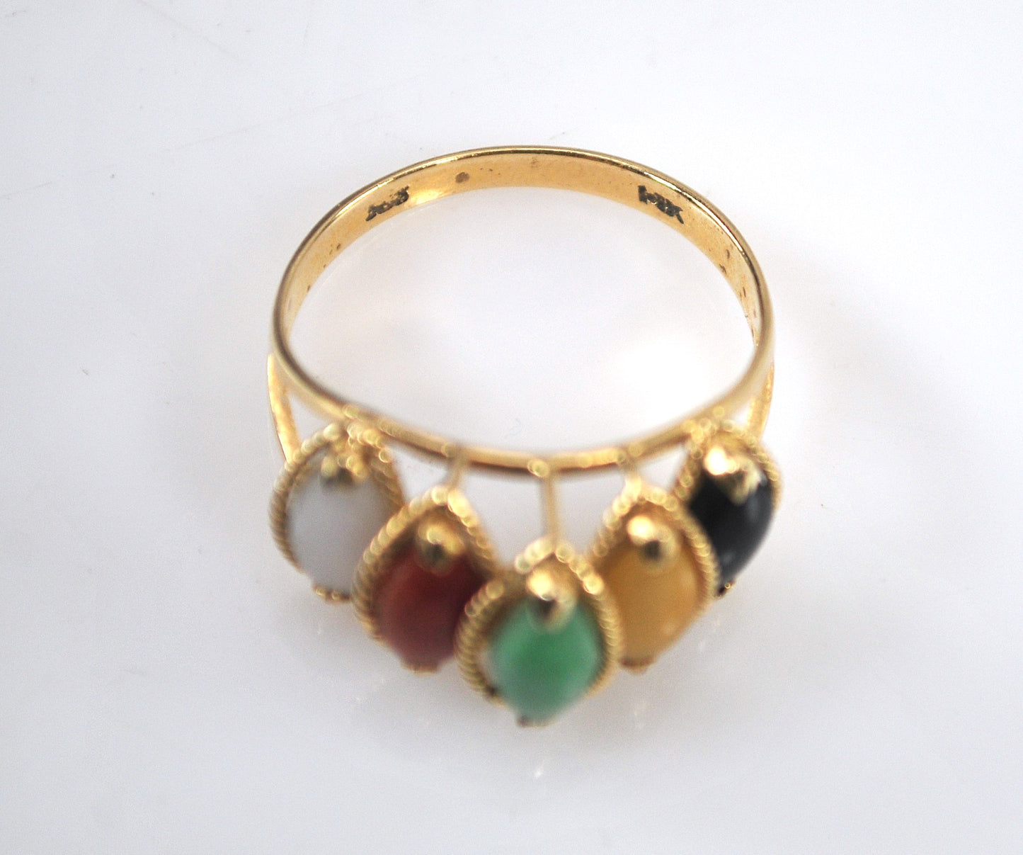 Vintage 14K Gold Jade Pyramid Ring