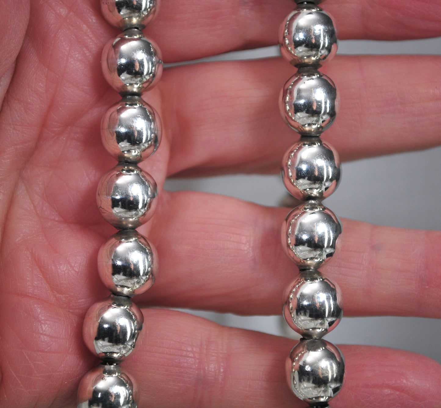 Vintage Taxco Sterling Silver 10mm Ball Necklace