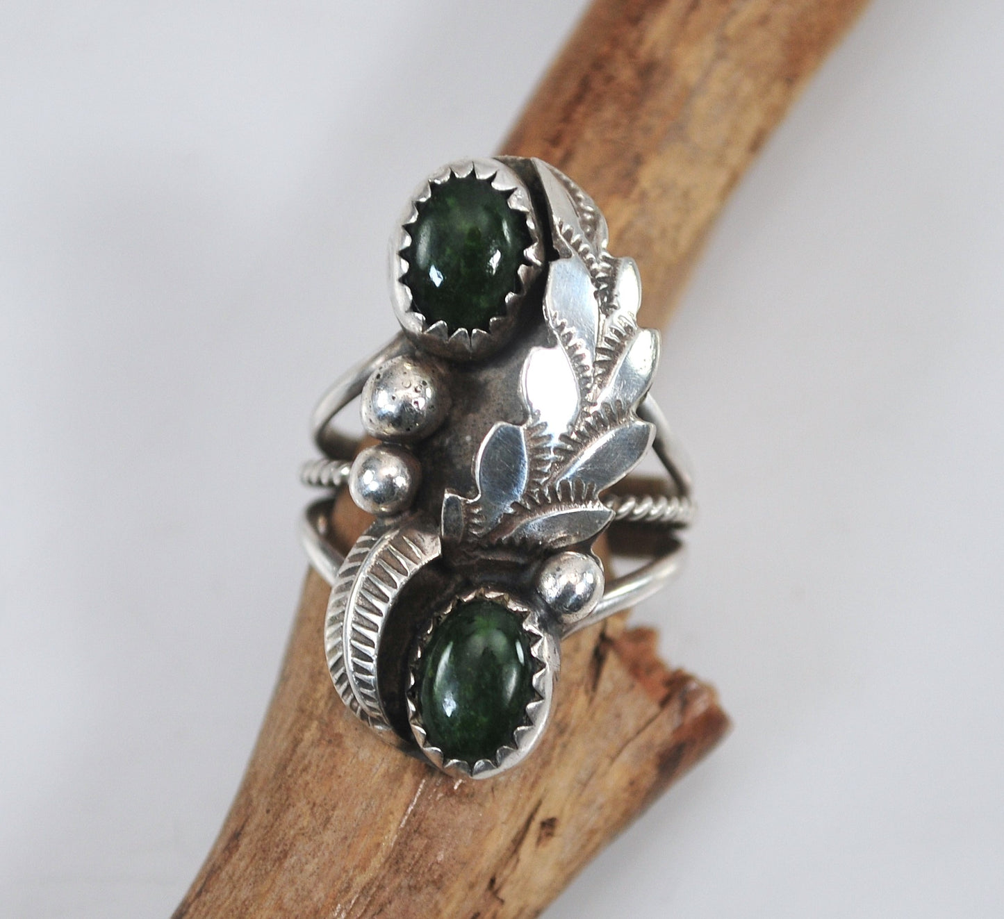 Signed Navajo Sterling Silver Leaf Ring