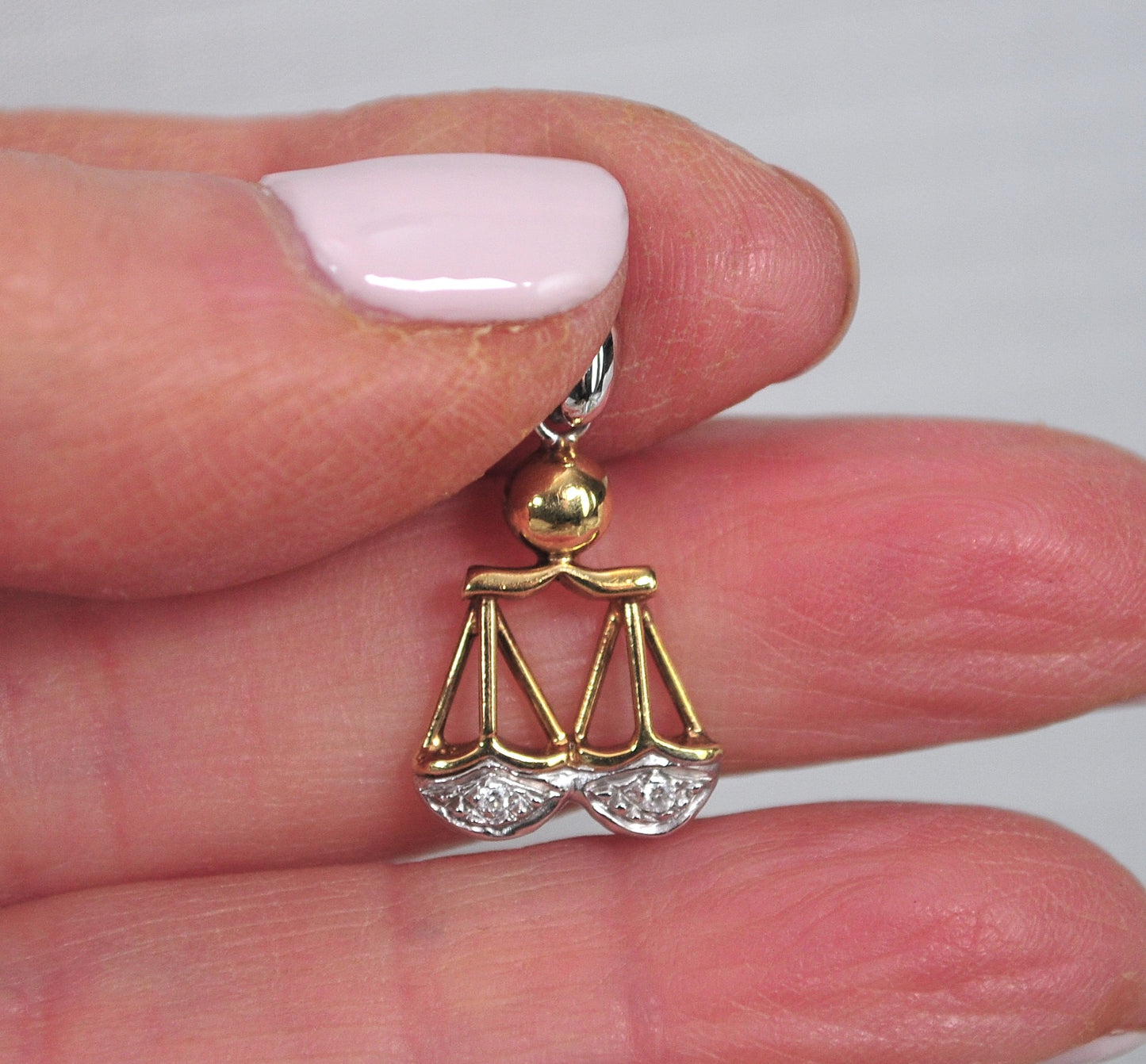 18K Gold Vicenza Diamond Scales Pendant or Charm