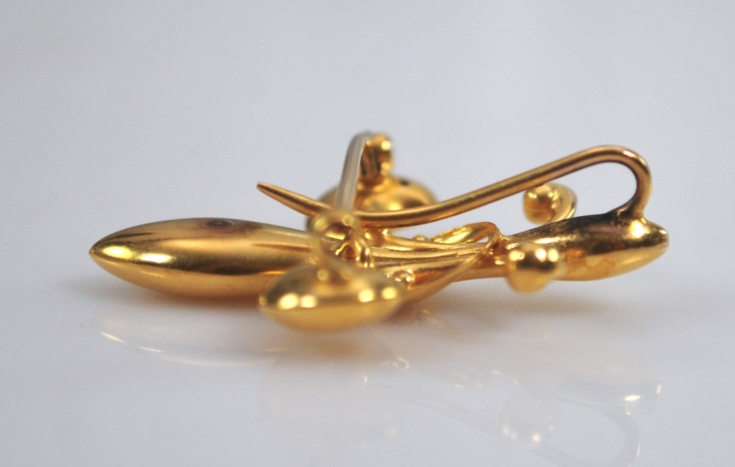 Vintage 14K Gold Fleur de Lis Brooch Clip Pendant