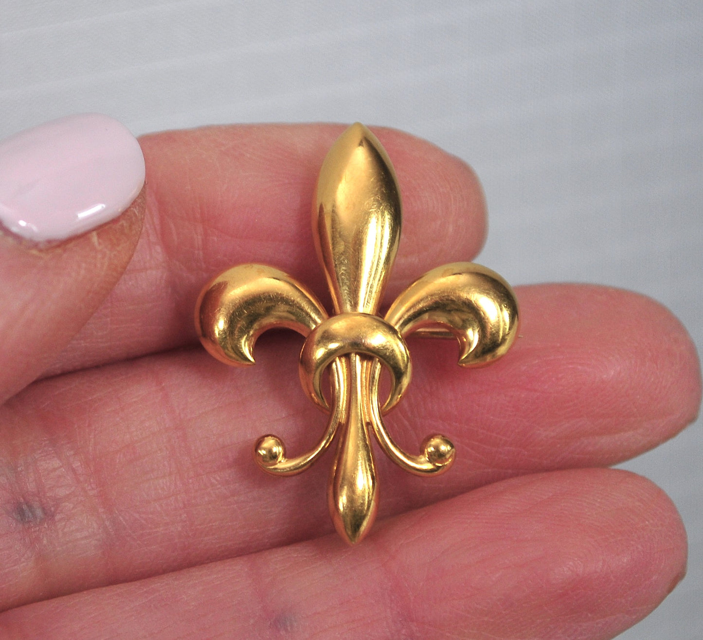 Vintage 14K Gold Fleur de Lis Brooch Clip Pendant
