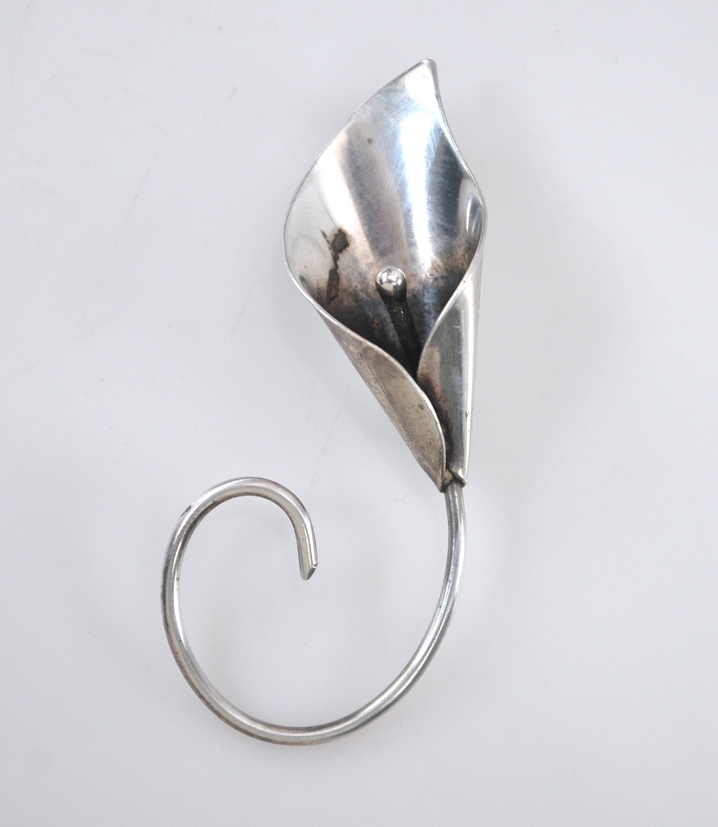 Stuart Nye Sterling Silver Lily Flower Brooch