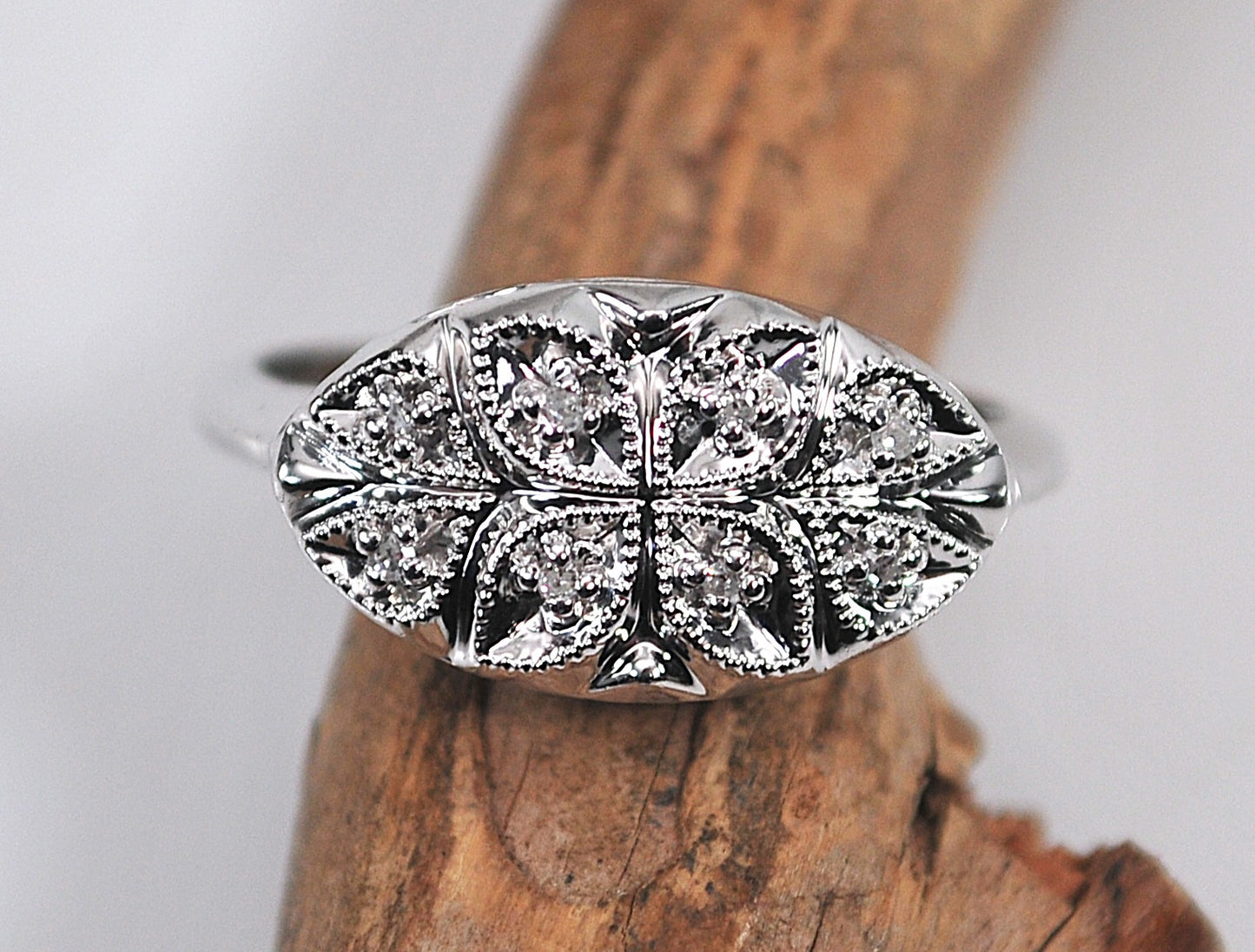 Vintage 14K White Gold 8 Diamond Ring