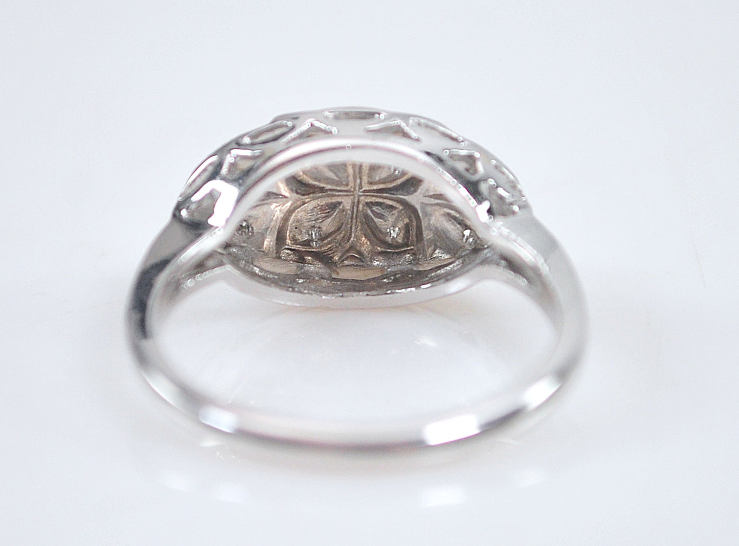 Vintage 14K White Gold 8 Diamond Ring