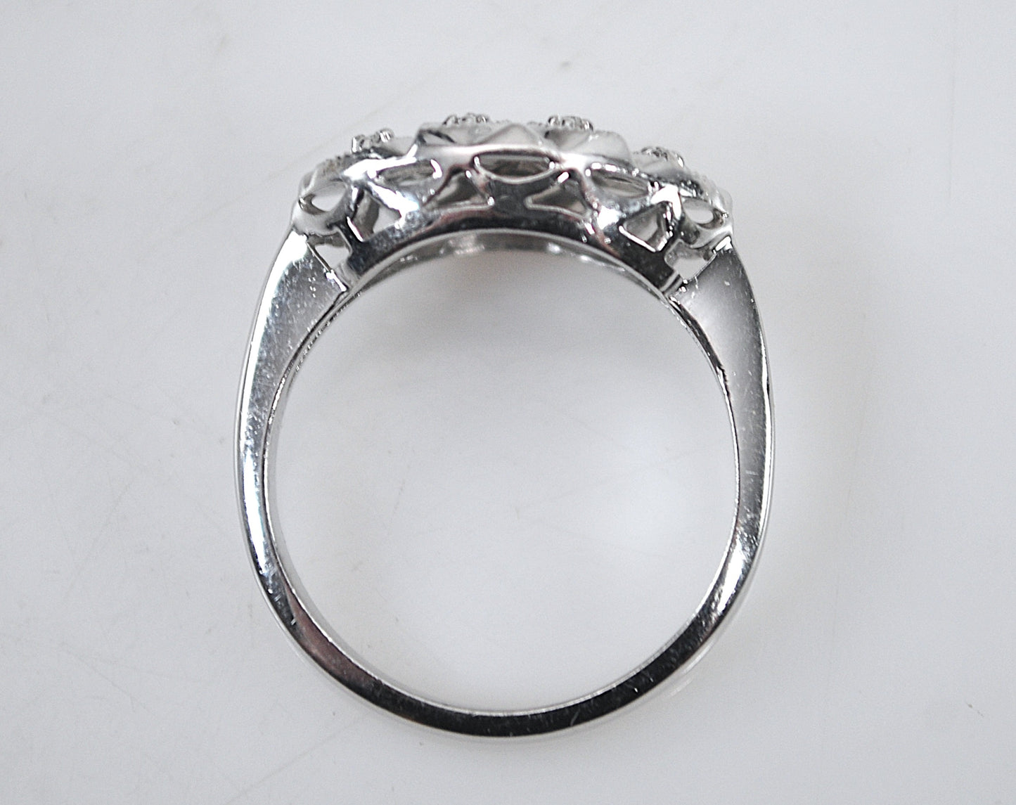 Vintage 14K White Gold 8 Diamond Ring