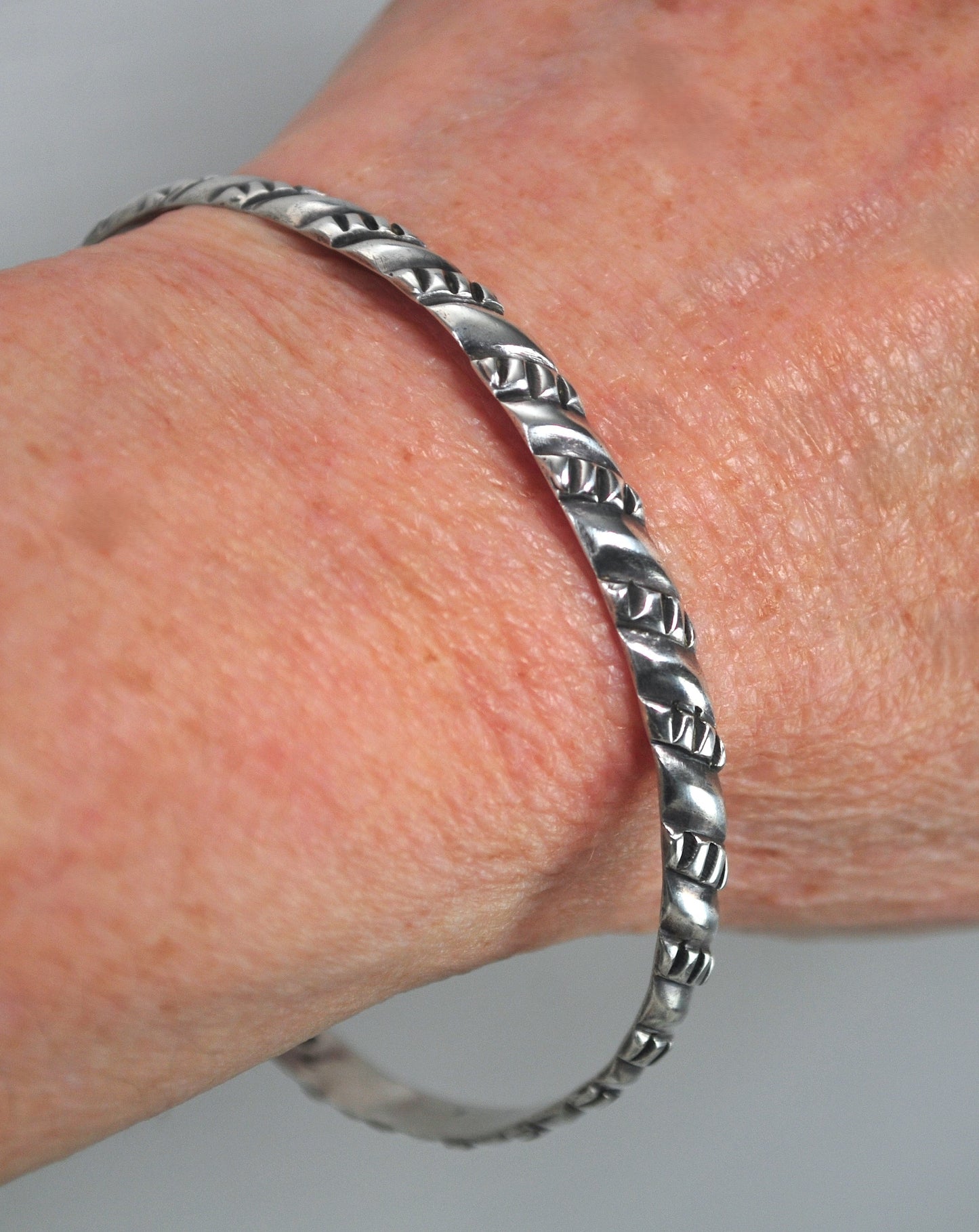 Vintage Taxco Sterling Silver Bangle Bracelet