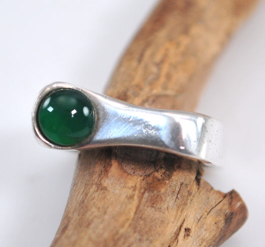 Vintage Sterling Silver Square Band Green Onyx Ring