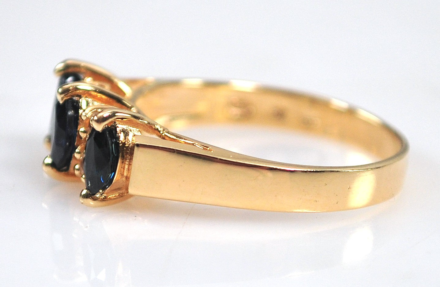 14K Yellow Gold Sapphire Diamond Ring