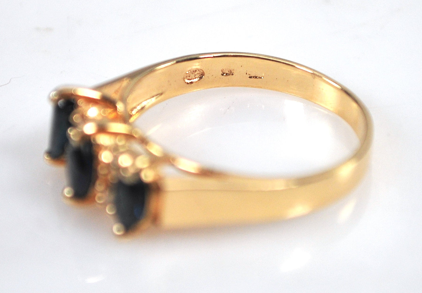 14K Yellow Gold Sapphire Diamond Ring