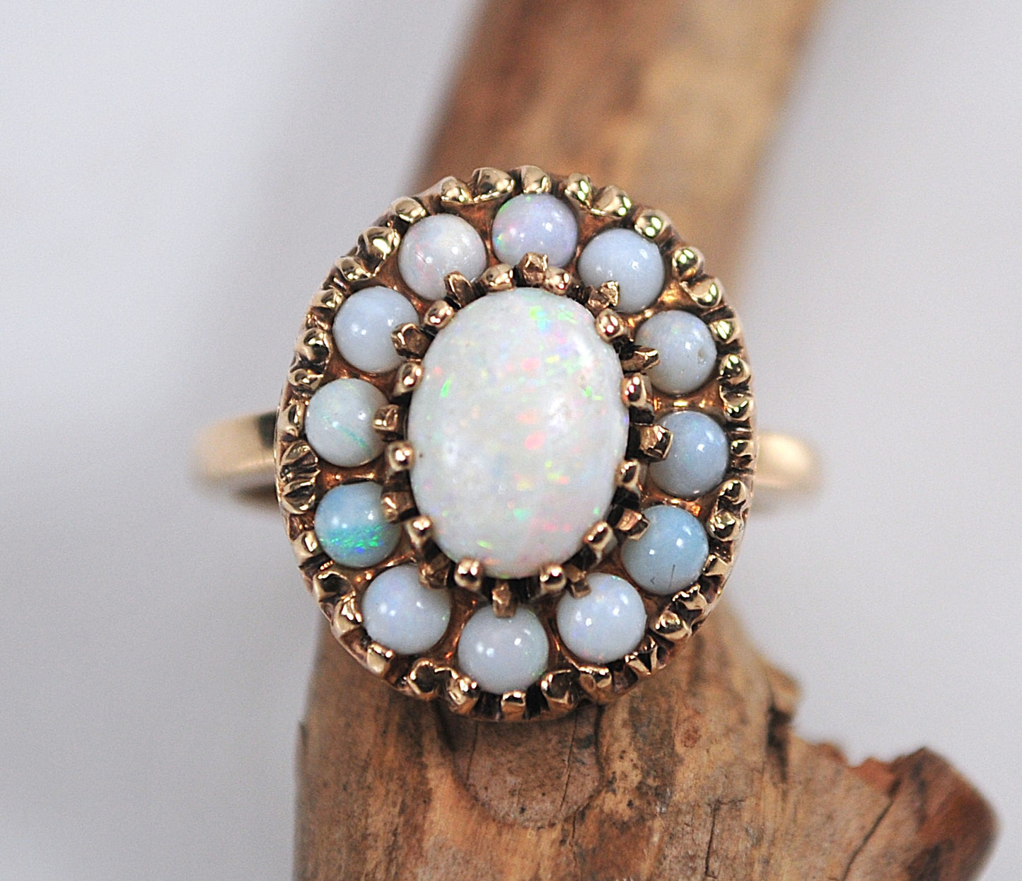 Antique 10K Gold Opal Ring